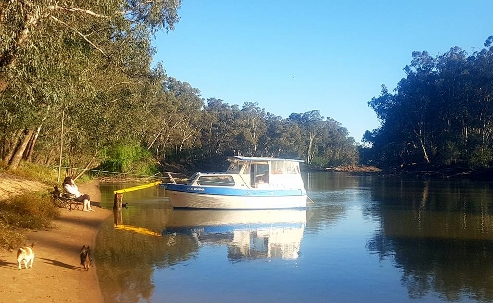15km below Echuca